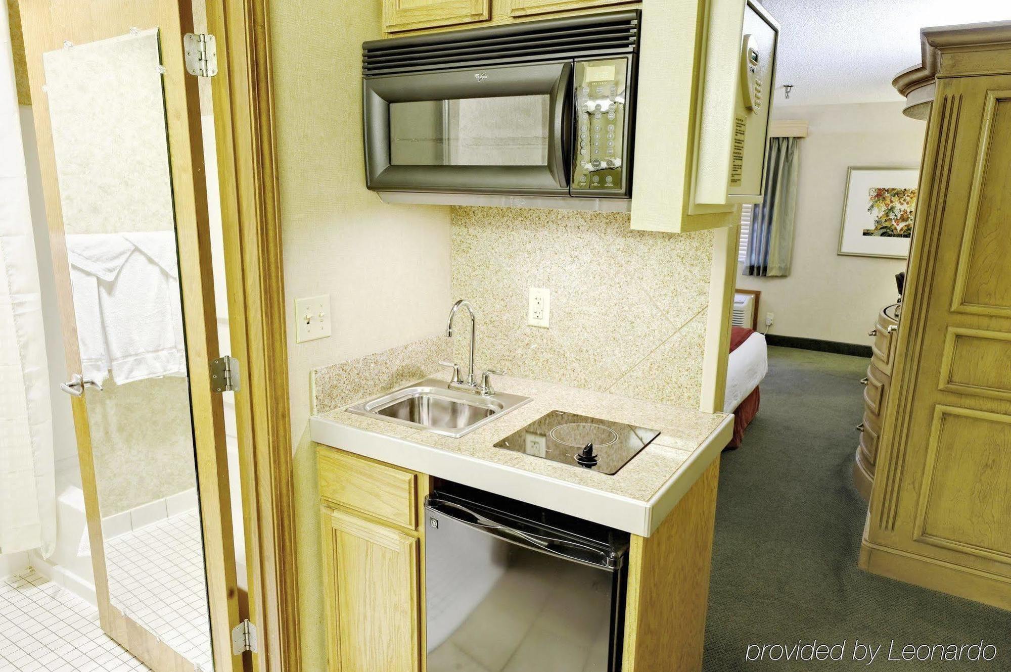 Livinn Hotel Cincinnati North/ Sharonville Εξωτερικό φωτογραφία
