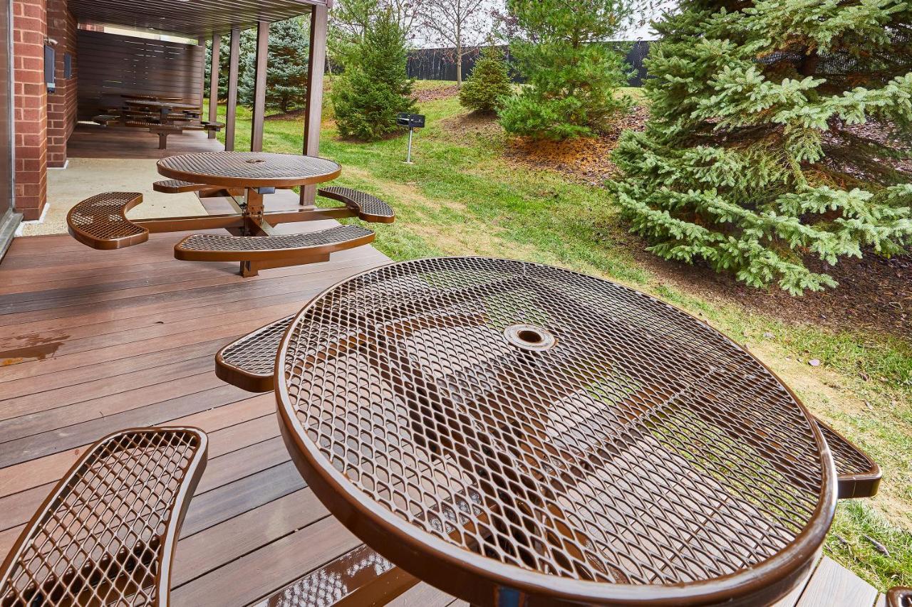 Livinn Hotel Cincinnati North/ Sharonville Εξωτερικό φωτογραφία